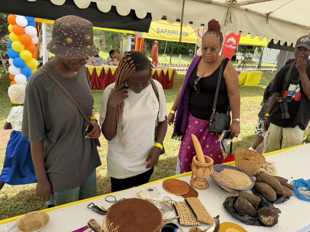 BusogaTourism's tweet photo. Happening Now: UGANDA CULTURAL EXHIBITION @fortjesus Mombasa
@RebeccaKadagaUG https://t.co/QTogPubwv7