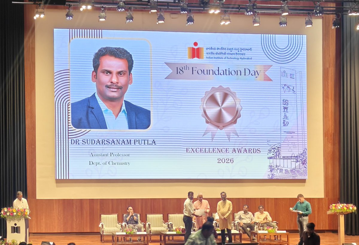 PutlaSudarsanam's tweet photo. Honored to receive the Faculty Research Excellence Award, IIT Hyderabad from Dr. Prakash Baba Amte, Ramon Magsaysay and Padma Shri awardee.
This recognition reflects the collective efforts of @SP_Heterocat, collaborators, mentors, department, and family. https://t.co/Ph8hN5uz4G