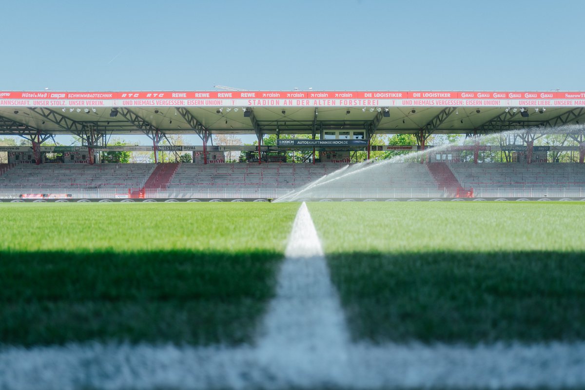 1. FC Köln tweet media