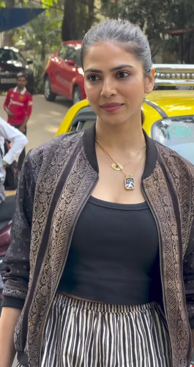 gill_to_kill's tweet image. Peak Beauty 😍 

#MalavikaMohanan