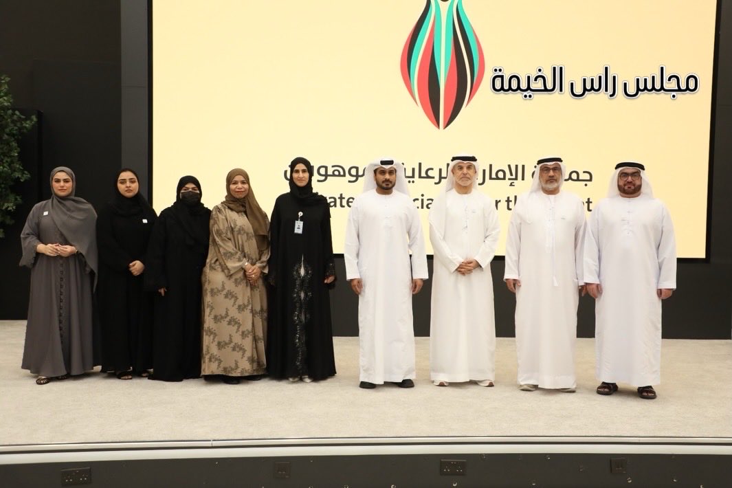 Uae_Talented's tweet photo. خطوة نوعية لتمكين الكفاءات الوطنية: اعتماد مجالس الموهوبين بكل إمارة لاكتشاف وصقل ودعم المواهب.

📍 من كل إمارة… تبدأ رحلة صناعة المستقبل ✨
 #فخورين_بالإمارات https://t.co/pfHr3jFLkN