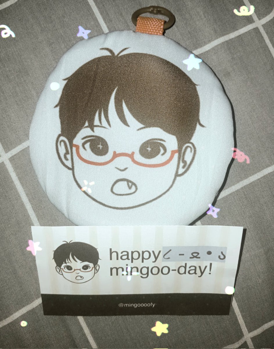 amesoeurgyu's tweet photo. dapet pouch imut dari kak @mingoooofy hihi🤍 terimakaciii banyaakk kakk😮🤍 https://t.co/uSEdxCcwz6