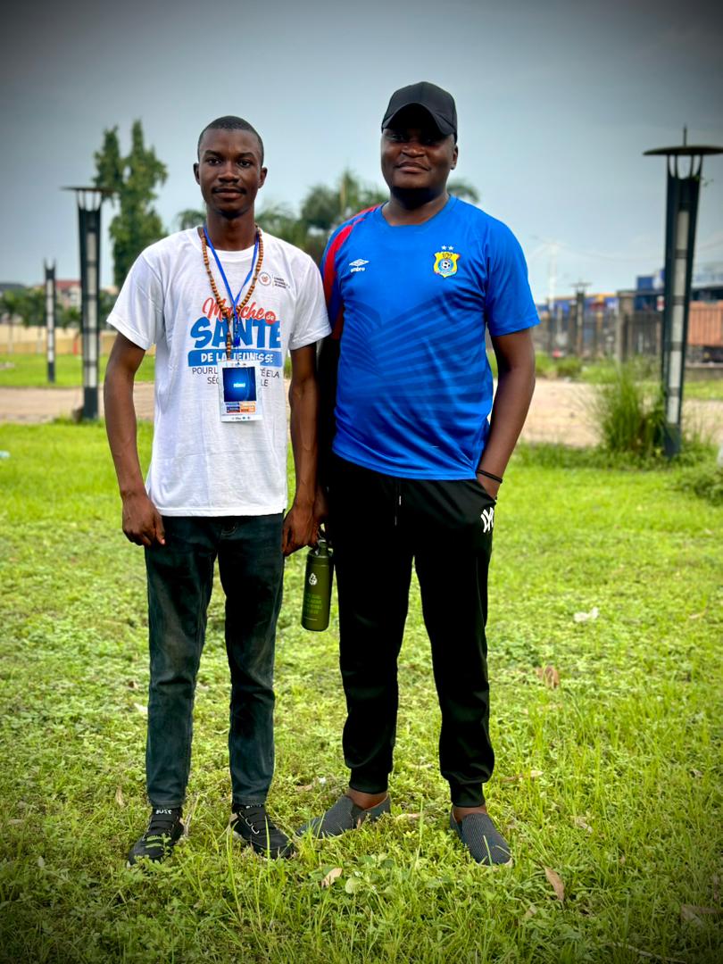 KonsoJean's tweet photo. 🇨🇩 Grand plaisir d’avoir rencontré aujourd’hui mon aîné et activiste citoyen Crispin Tshiya .

Un échange enrichissant autour de l’engagement citoyen et de l’avenir de notre pays.

Respect et considération. ✊🏾 https://t.co/Fm5LH3NYEV
