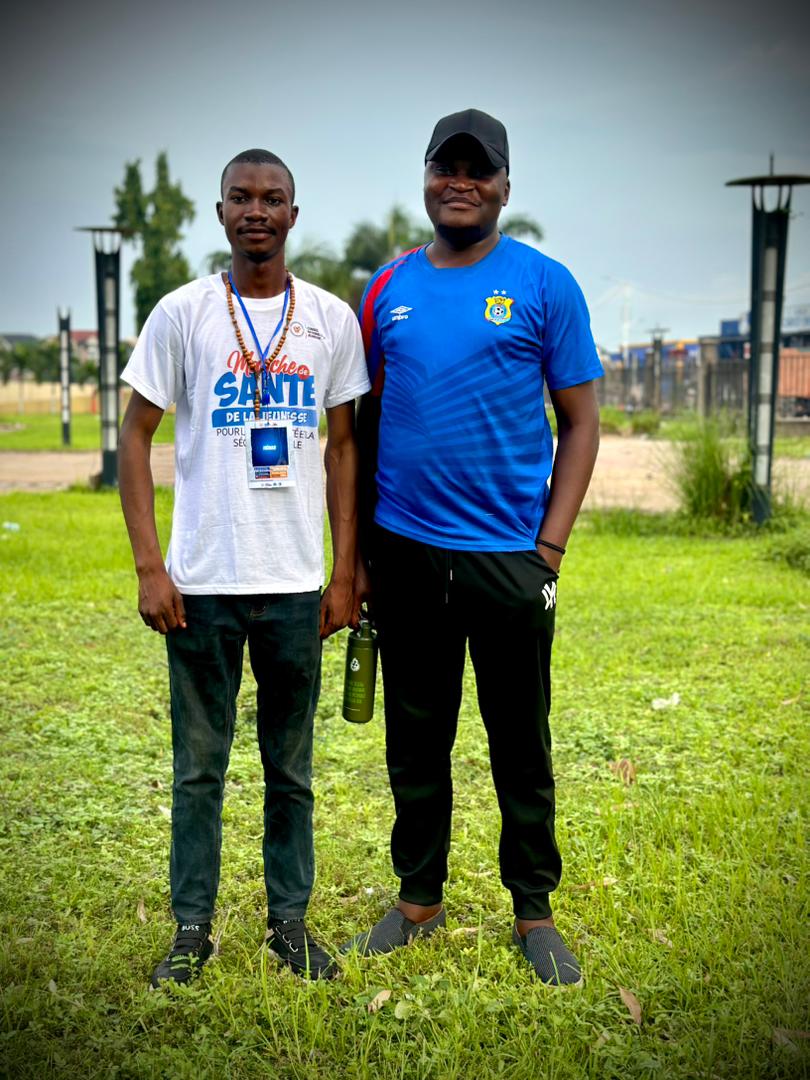 KonsoJean's tweet photo. 🇨🇩 Grand plaisir d’avoir rencontré aujourd’hui mon aîné et activiste citoyen Crispin Tshiya .

Un échange enrichissant autour de l’engagement citoyen et de l’avenir de notre pays.

Respect et considération. ✊🏾 https://t.co/Fm5LH3NYEV