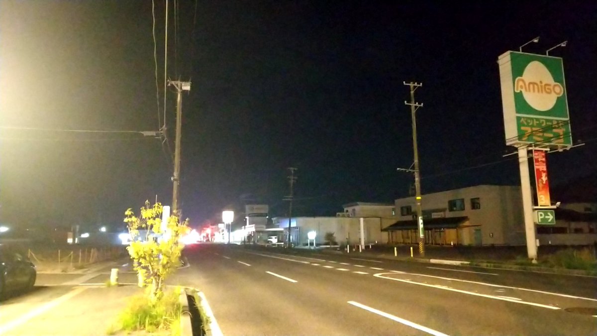 変態先生改め変わった態度先生改めよしまさくん改め変態先生Jr.改め初代けつロケット改め年齢詐称先生 tweet media