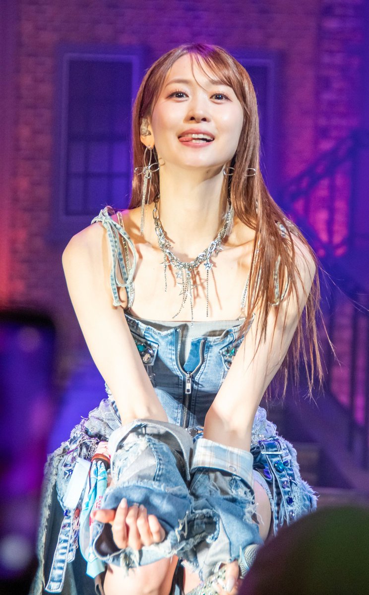 i☆Ris 芹澤優 複製サイン入り等身大タペストリー オンラインくじ i☆Ris 10th Live Tour 2025 ～ViVa i☆Ris～開催記念 ラッフルくじ