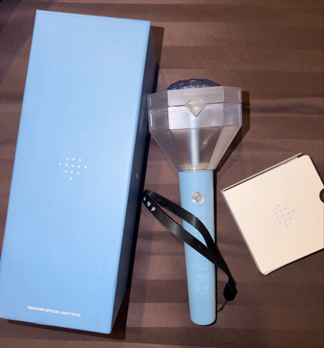 acupof_selling's tweet photo. wts | พร้อมส่ง

แท่งไฟ รุ่น1 500บาท 

#ตลาดนัดtruz
#ตลาดนัดtreasure #ตลาดนัดเด็กสมบัติ https://t.co/ld91y8IPlk