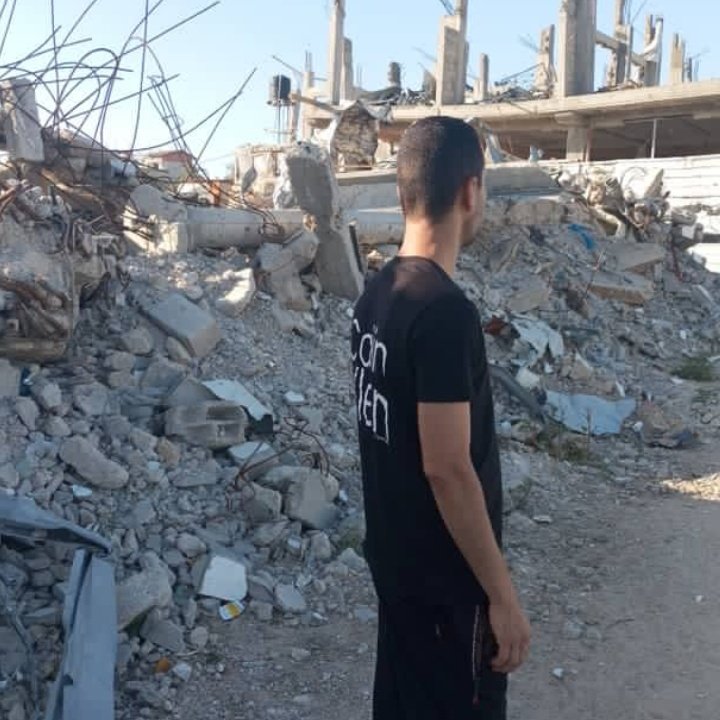 yzan593860's tweet photo. Emergency 🚨🚨
We here in Gaza need your support and for you to amplify our voice to the world. We are living through the worst forms of injustice, killing, and deliberate starvation. Don't abandon us for the sake of our children. Stand with us.🙏💔
https://t.co/SDFeLmRpBX https://t.co/FxZUHCYhLk