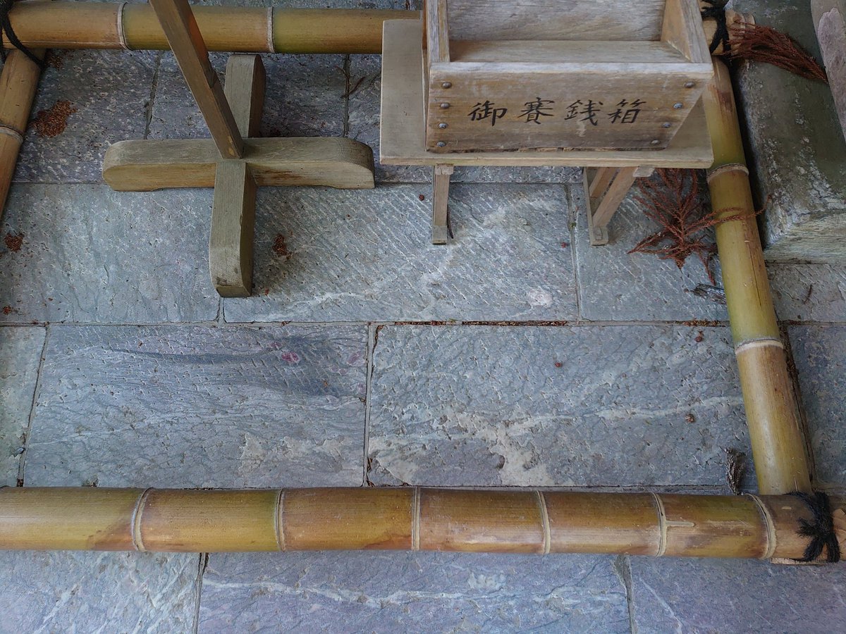ARASHIC_bikke's tweet photo. 三峯神社にやっと行けた！

早朝発の路線バスだったので、渋滞に巻き込まれずに済んだ😃✌️
お陰で、めちゃくちゃ早く秩父三神社を回りきれたよ😃
しかし、今日は暑かった～
半袖の着替え持っていって正解だったわ。

#秩父
#三峯神社
#秩父神社
#寳登山神社
#長瀞 https://t.co/0t8xT3ynrE
