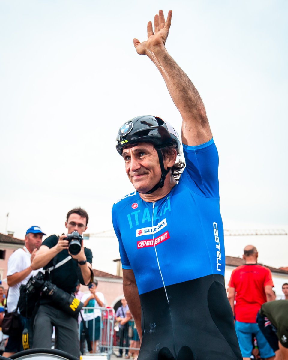 UCI tweet media