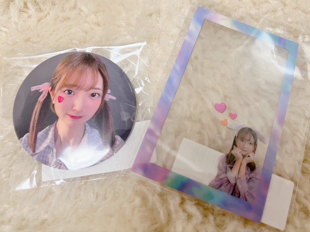 【冬ちゃん】 ふゆちゃん！！☺︎💗 今日はバレンタインくじの缶バッジとクリア