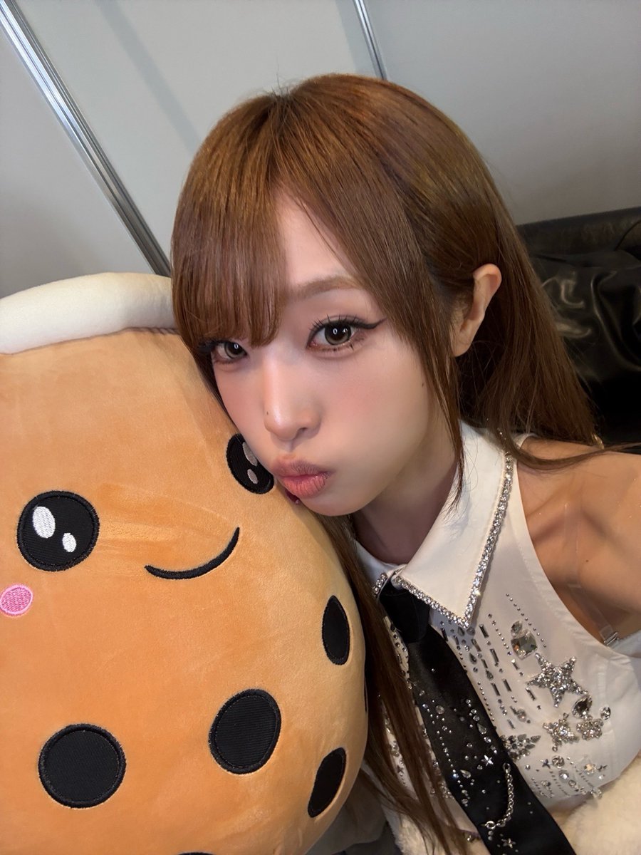 최예나 tweet media
