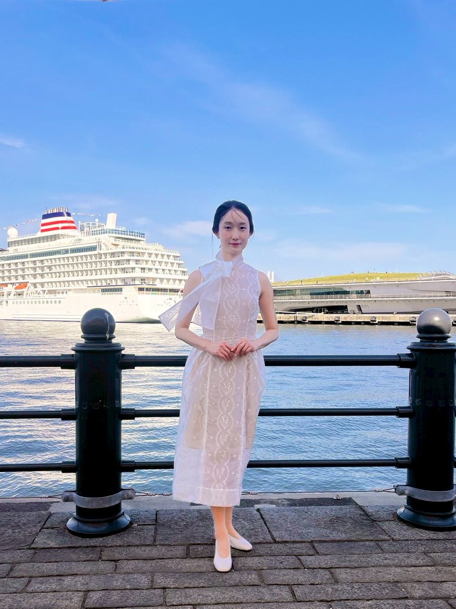 suurkiitos_inc's tweet photo. 【芦那すみれ　出演情報🎬】
本日、#横浜国際映画祭  にて
『Lone Samurai』チームで
芦那すみれが登壇いたしました！

ありがとうございました✨

＼明日の予定／
🗓5月3日(日)
🎥本編上映＋舞台挨拶
📍県民共済シネマホール

劇場でお待ちしております🎬

#LoneSamurai
#芦那すみれ https://t.co/mvwy02PCVE