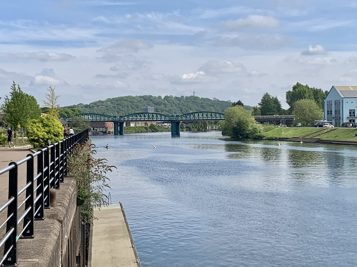 tompolkey's tweet image. A walk along the embankments of the River Trent in Nottingham today on a glorious sunny day #riverside #ScenicViews #scenery #riverytrent #photography