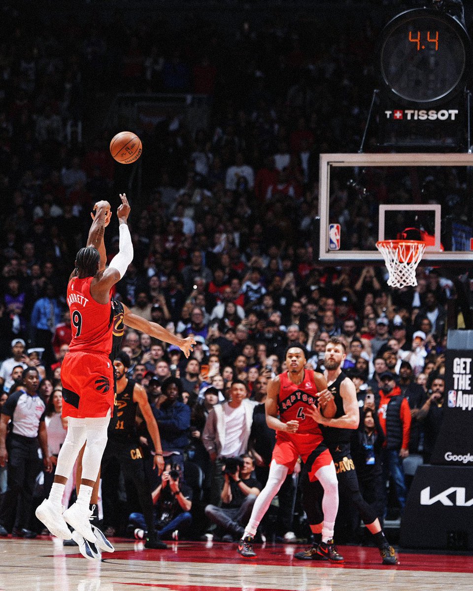 RyanBarcelona11's tweet image. 🏀 NBA Playoffs 2026
🌃 Sexta, 1 de Maio 

🏀 Detroit Pistons com virada incrível sobre Orlando forçando GAME 7!

🏀 Cesta de 3 no último segundo do OT, e os Raptors forçam GAME 7 contra os Cavs!

🏀 LeBron James e os Lakers avançam ao 2nd Round do Oeste! 

#NBA #NBAPlayoffs