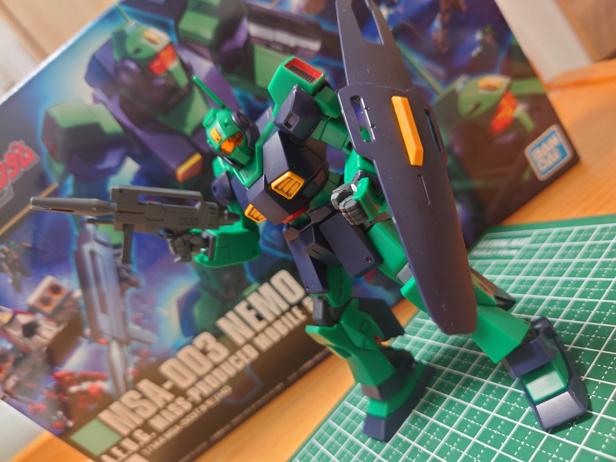 ノリス tweet media
