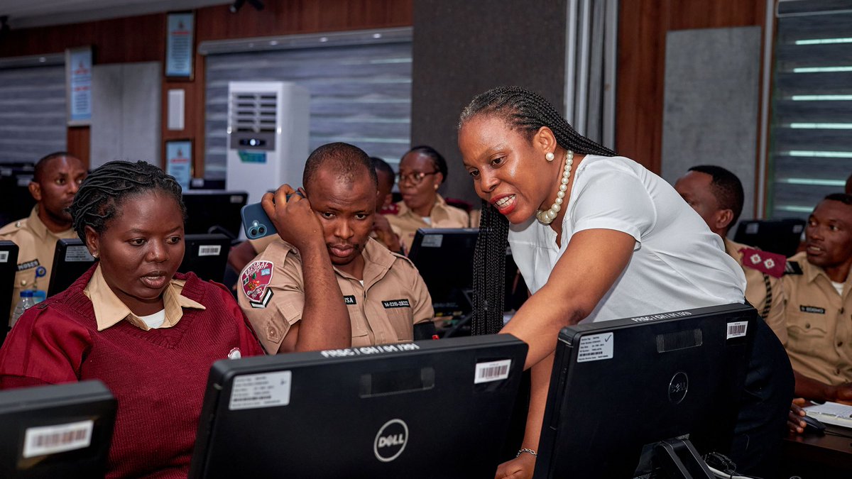 OratorsInfo's tweet image. …were put to the test.

At Priori Orators, we believe communication isn’t just a skill. It’s a life-saving tool. Day One was about building that foundation, and we’re honored to partner with an institution so committed to excellence and public safety.

#FRSC #EmergencyResponse