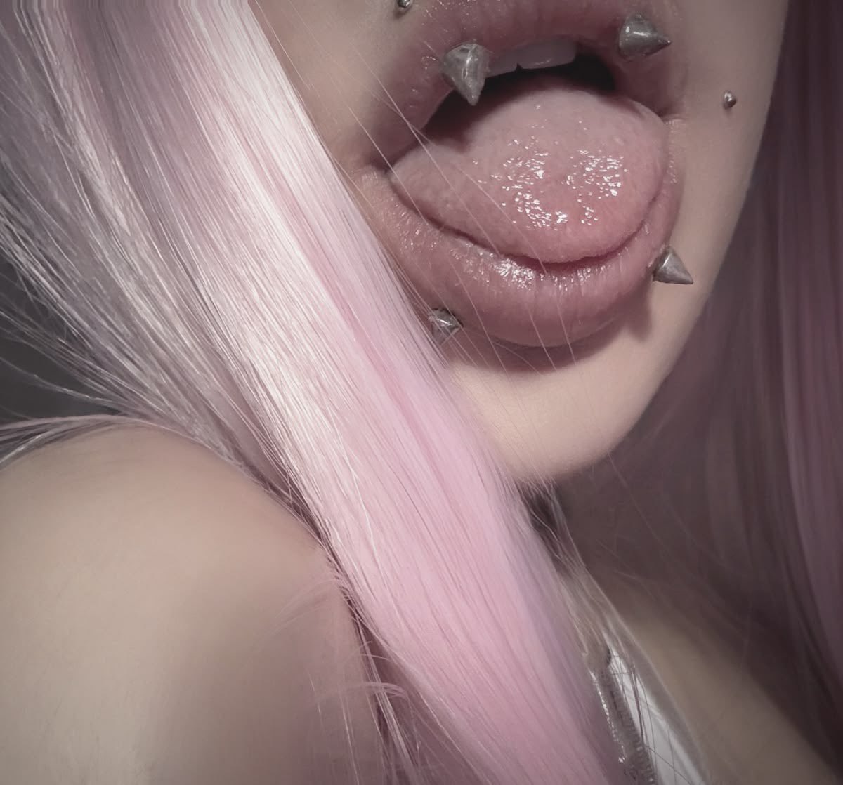 SlxtMagiGirl's tweet photo. ─── ⋆⋅☆⋅⋆ ───

Tu pensais avoir une fille mignonne ~ c’était le cas avant 
J’ai  des mauvaises influences ~ 

et toi t’es beaucoup plus adorable ~ quand je te peg ~

kiss baby ~

… 𝓶𝓪𝓲𝓷𝓽𝓮𝓷𝓪𝓷𝓽 𝓪𝓼𝓼𝓾𝓶𝓮 ♡ https://t.co/IxIWyrgCQC