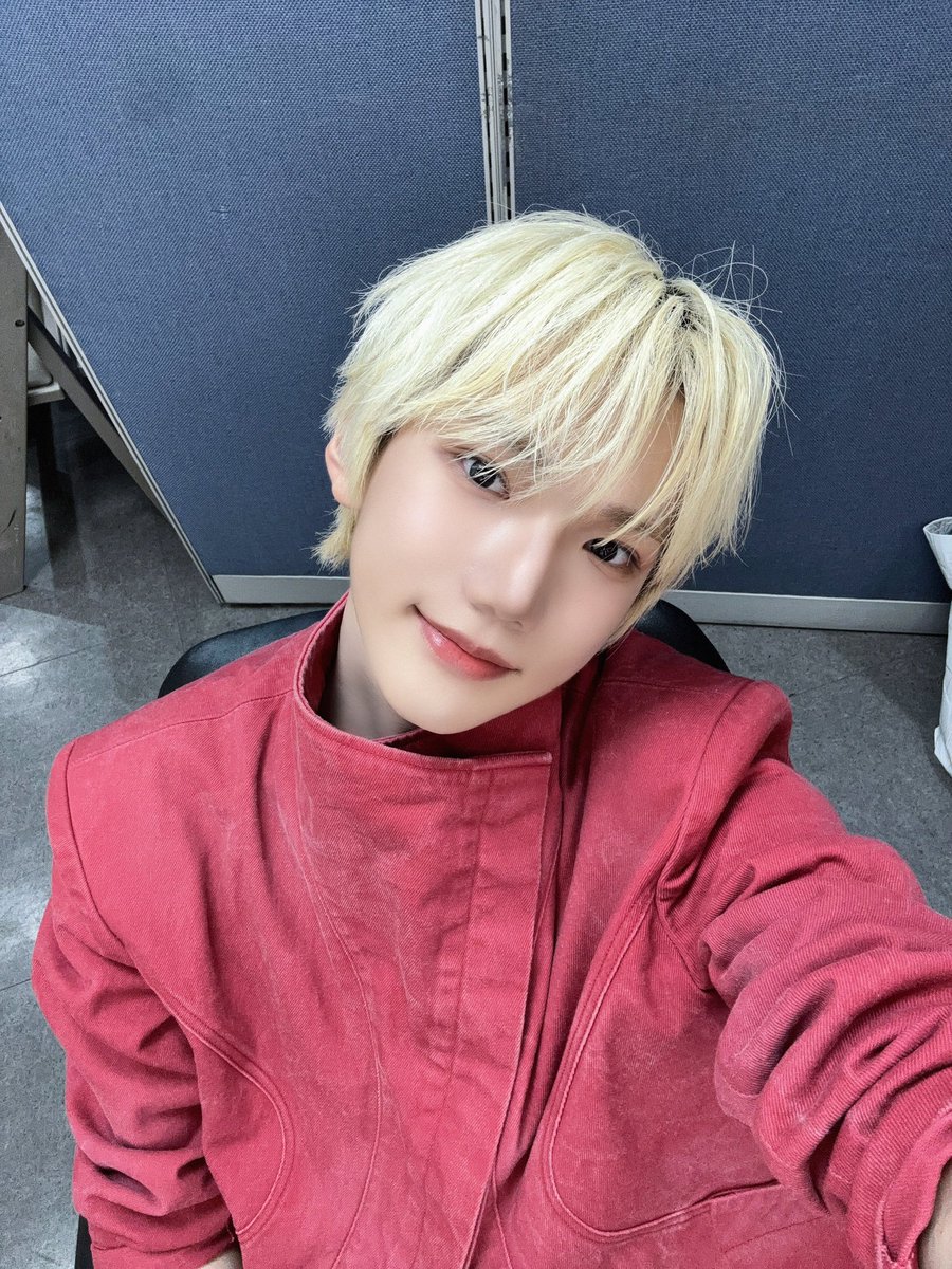 햄... tweet media