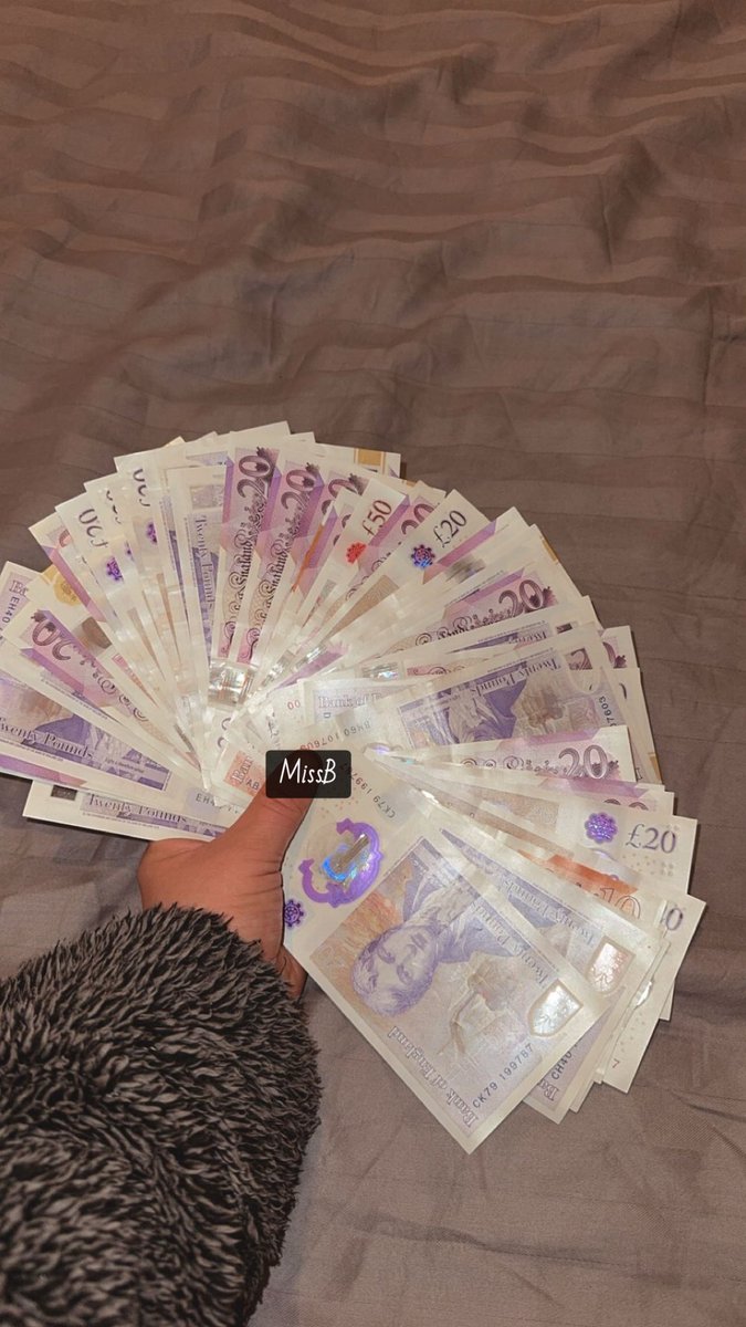 ServeMissBeth's tweet photo. I got called a ‘manipulative, money grabbing bitch’… I wiped my tears with simp cash and then moved on with my day 🤷‍♀️ womp womp https://t.co/jdp7q8HyU0
