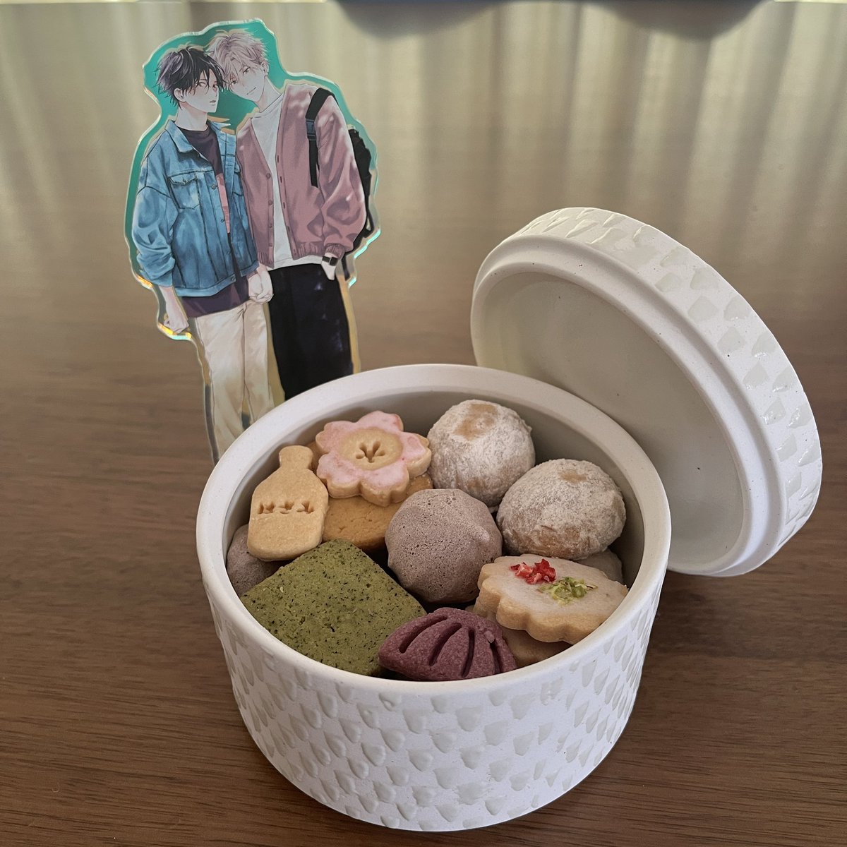 今日はしのひよと陶器まつりデートに行ってきました🏺💗(会場は人が多くて写真撮れませんでした💦)
お目当ての陶箱クッキーといくつか器も買えて満足です😊✨
グルメも満喫しました☕️

#篠芽ゆひ 先生(<a href="/yokosiman3/">篠芽ゆひ</a> )
#まなざしは閃光