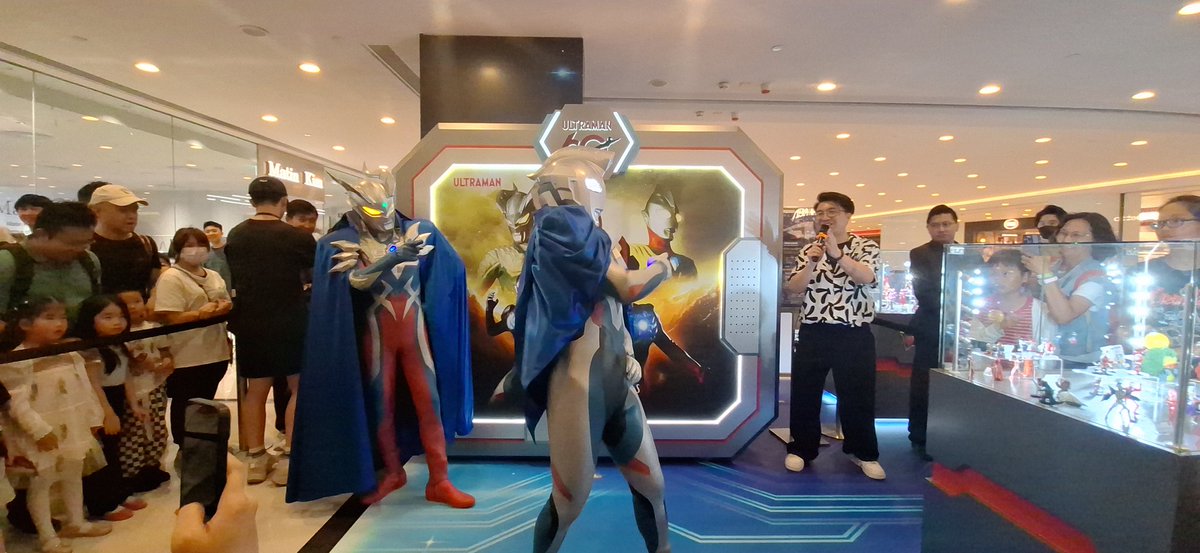 FggdddSallyL's tweet photo. 請一起和唱~呼叫我的名字~
Ultraman~~~ Z~~~
#ウルトラマンゼット
#lcxhk #ultraman #ultramanz https://t.co/M94yFQ05VJ