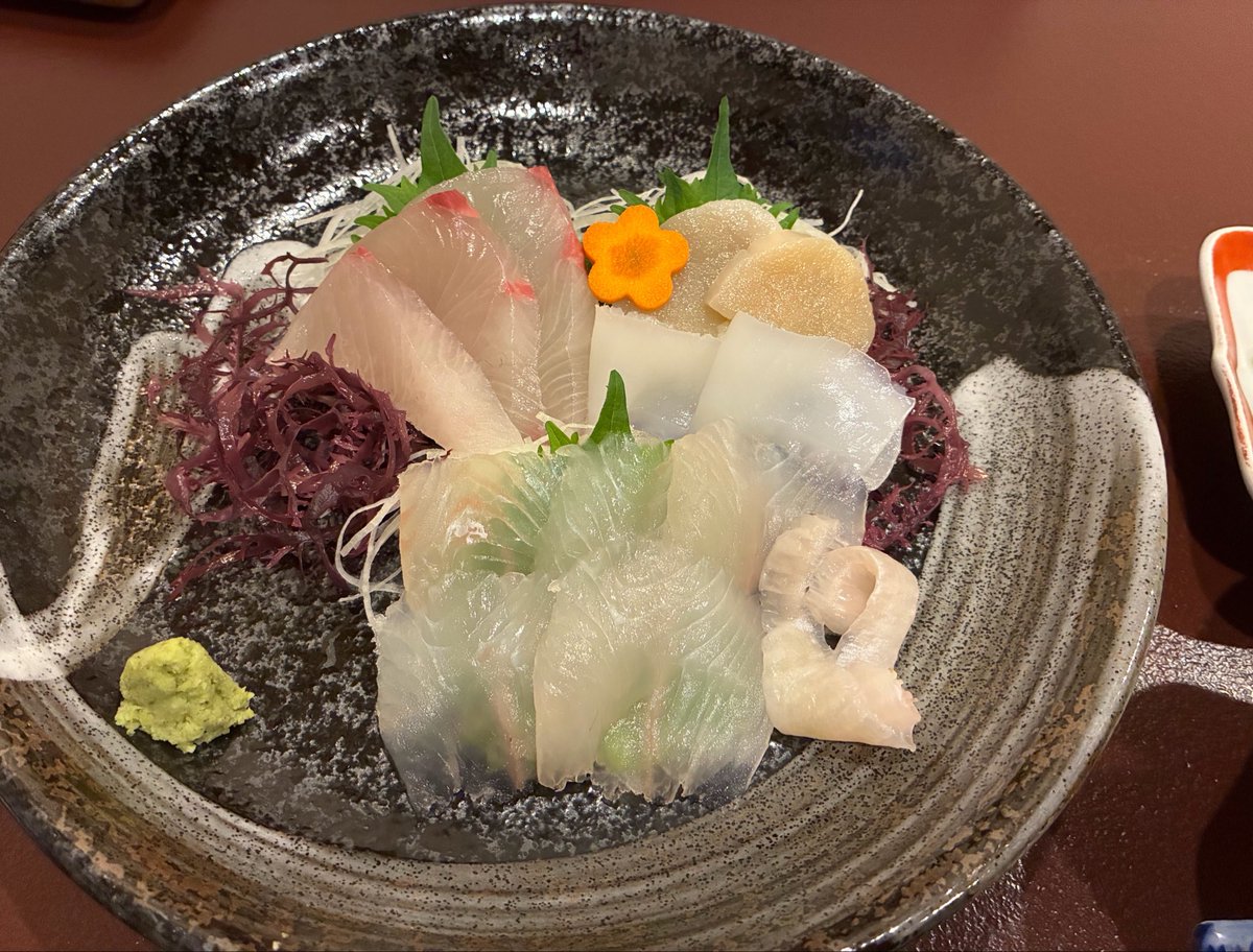 アクセルさんの日常垢 tweet media