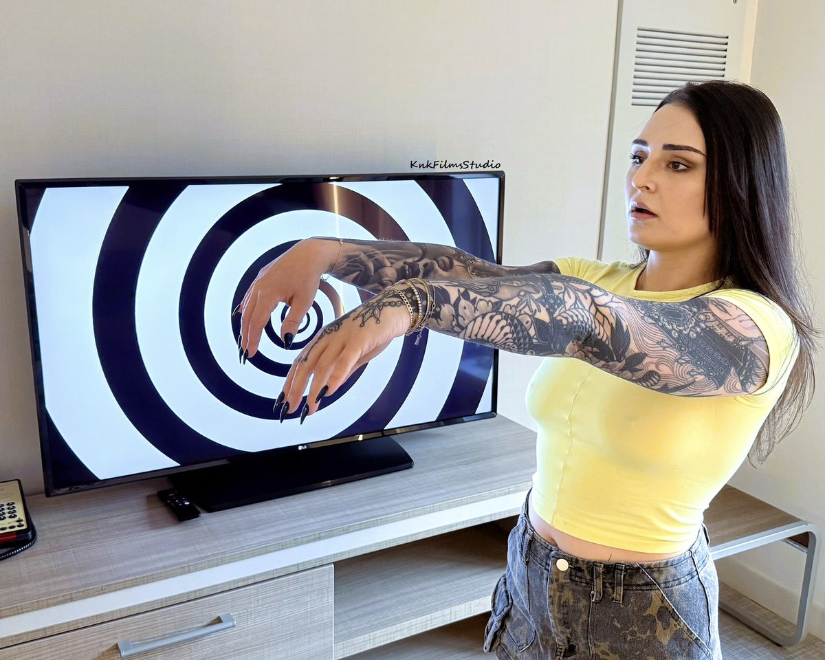 knkfilmshypno's tweet image. Will try to be more active on this profile!

That said, check out all of April’s content, now live on Patreon! (Link in Bio)🌀😵‍💫

#hypnosis #relaxing #hypnotizedgirls #mindcontrol #brainwashing #fetish #fyp #girls #explore #mindless #hypnotic #hypnotism #hypnoart #april2026