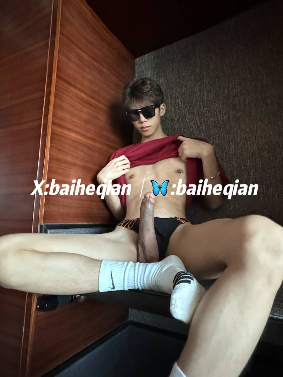 白贺千 tweet media