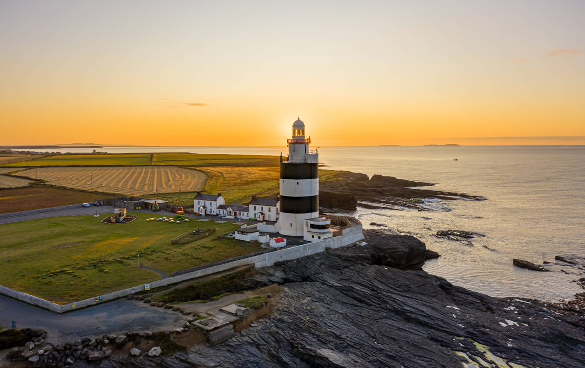 Hook Lighthouse tweet media