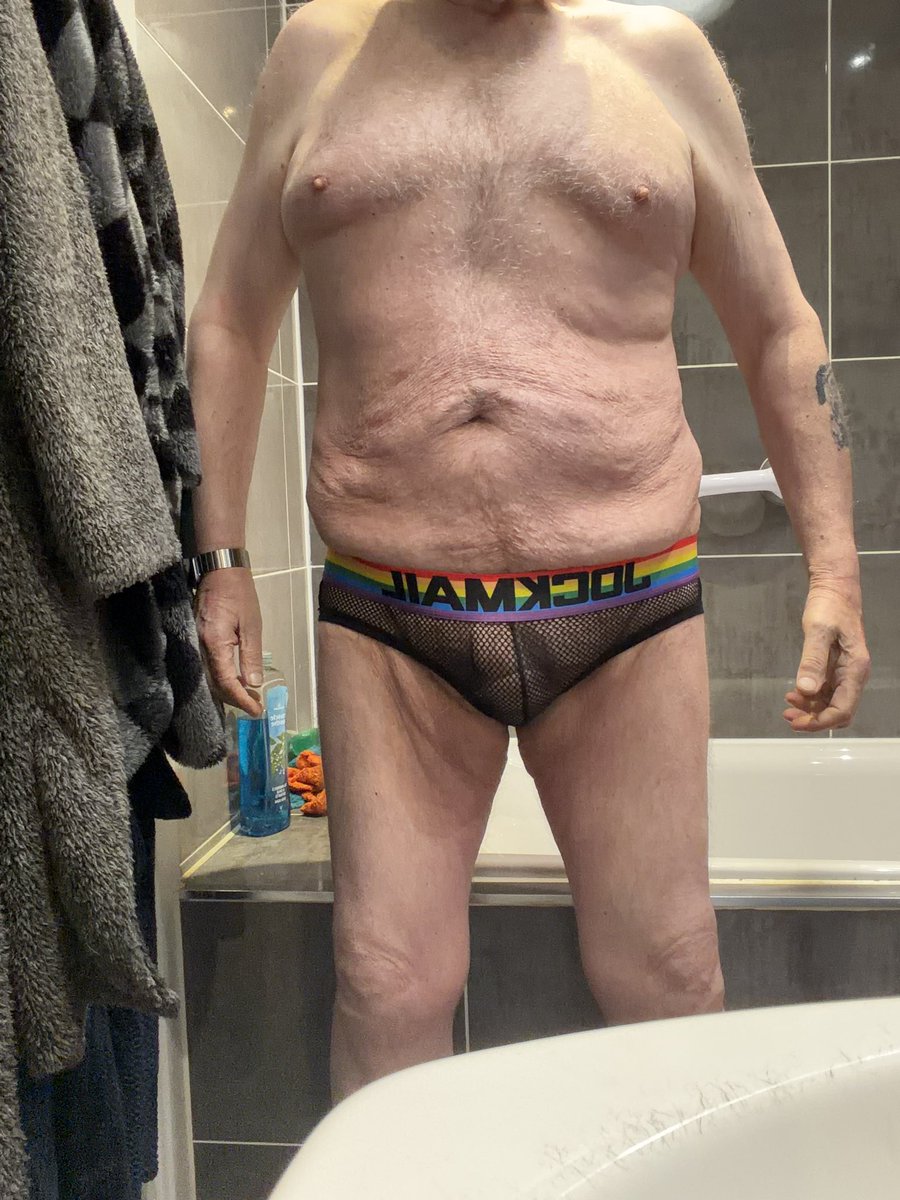 banjo331's tweet photo. New knickers https://t.co/WOh0OykIp0