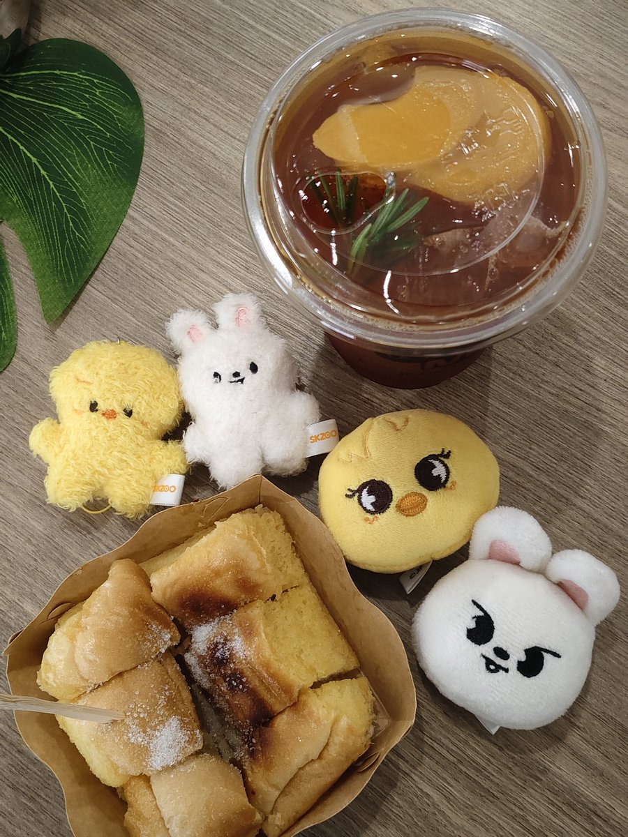 ᕬ ᕬมุนรีน≽ܫ≼ tweet media