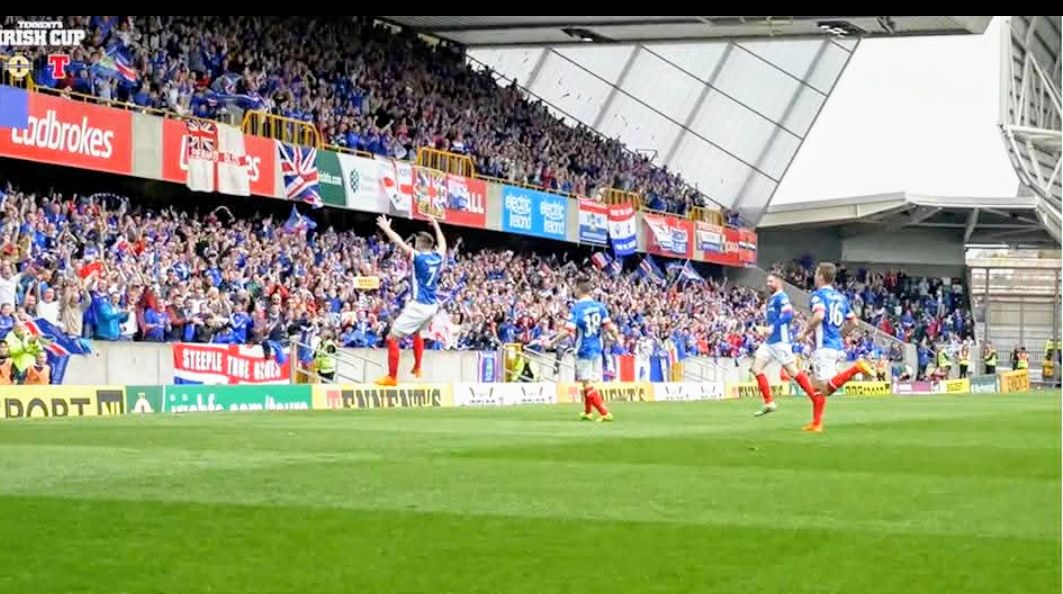 Old Linfield Pics tweet media