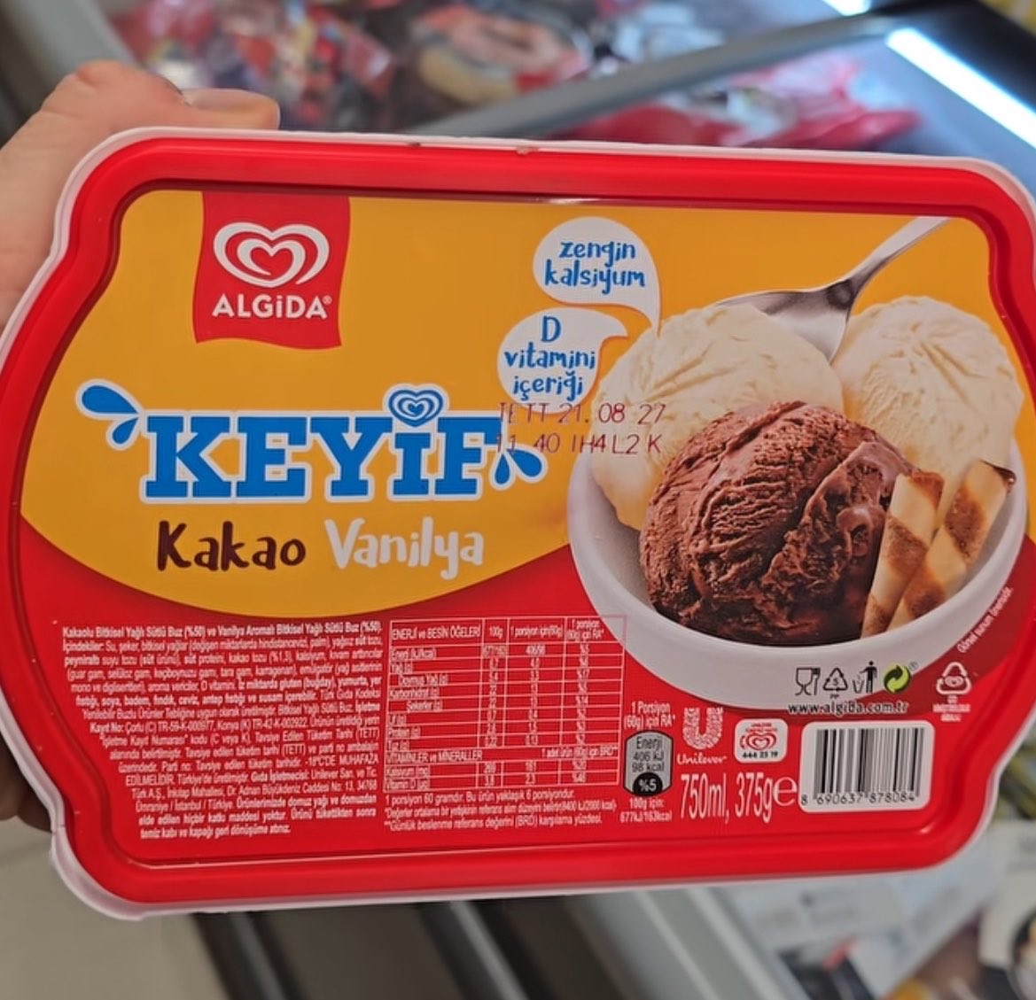 tuketiciajansi's tweet photo. Yıldız Holding'e ait Şok marketlerde boykot markalarına indirim kampanyalarıyla desteğe devam ediliyor.
Bu görüntüler indirimin reklamını yapan bir infleuncer hesabından alınmıştır.
@SokMarketler https://t.co/xDZEYMoogW