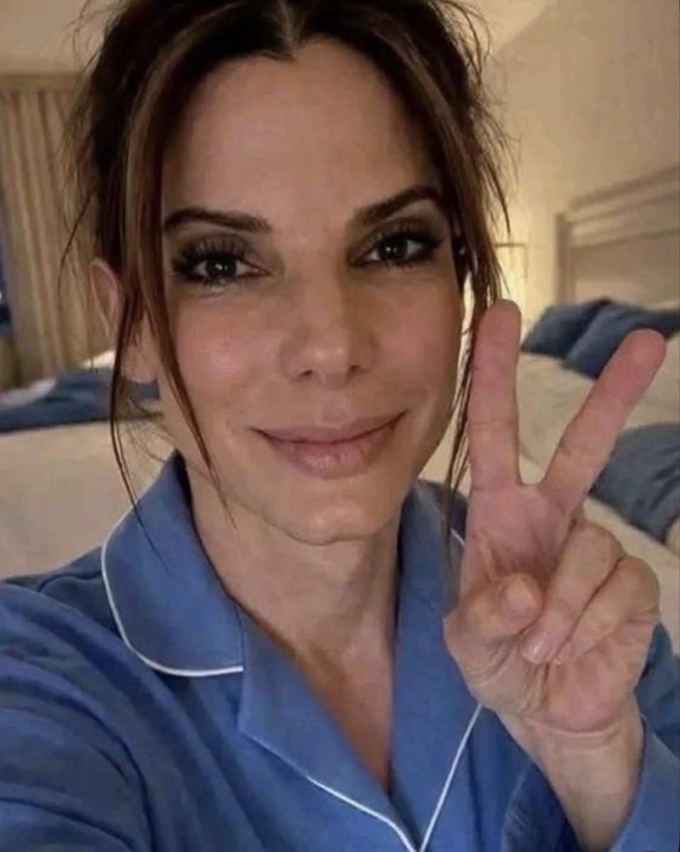Sandrabullock tweet media
