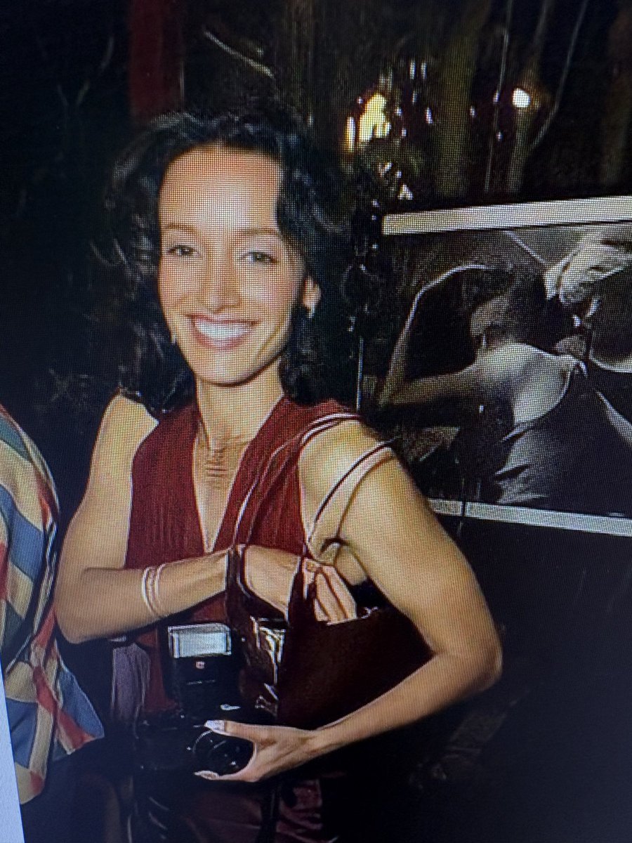 Our gorgeous Jennifer Beals loved so much for her human spirit.❤️❤️