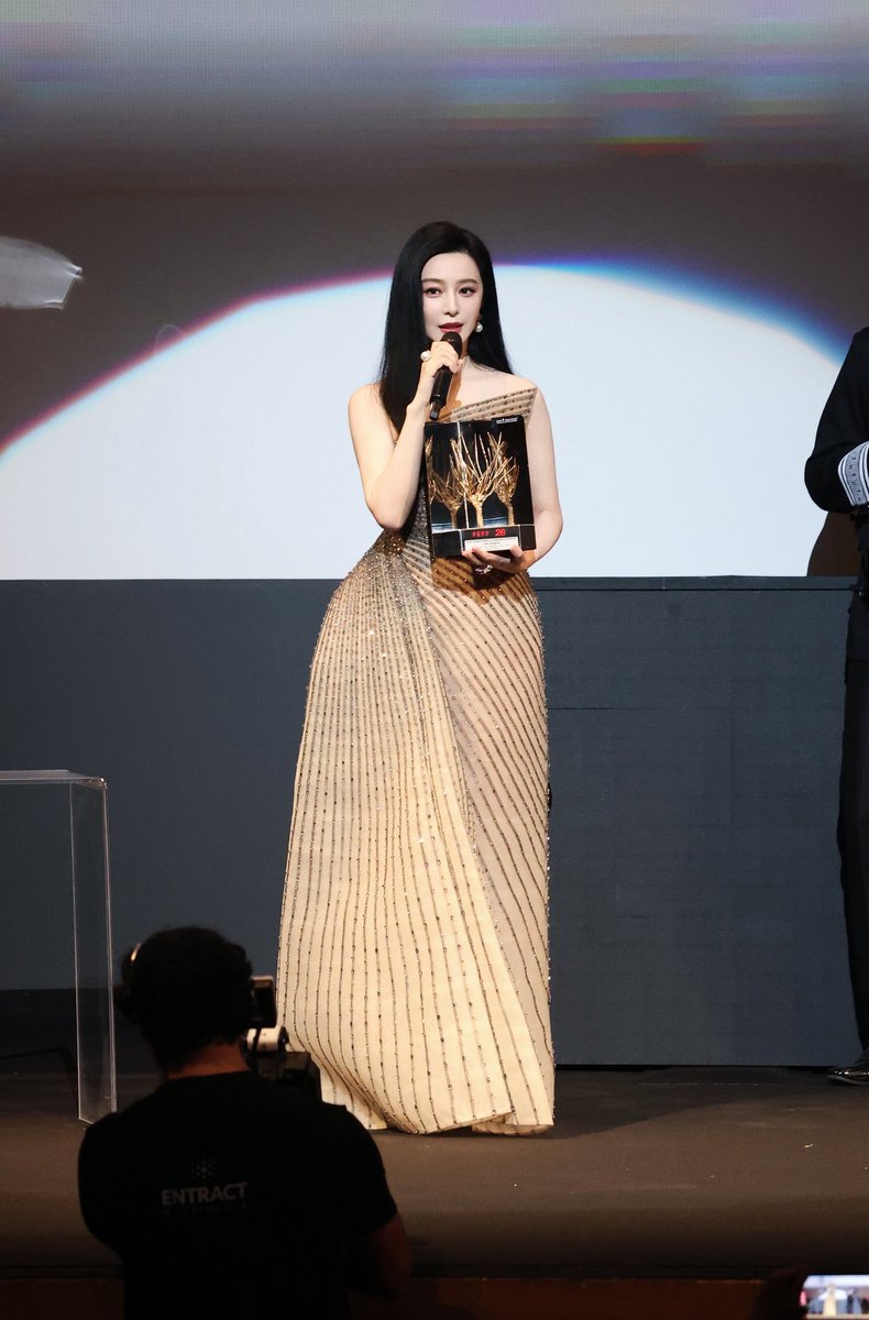 Fan Bingbing 范冰冰 tweet media