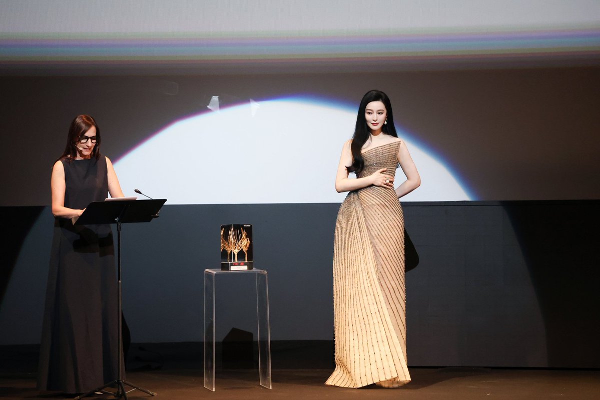 Fan Bingbing 范冰冰 tweet media