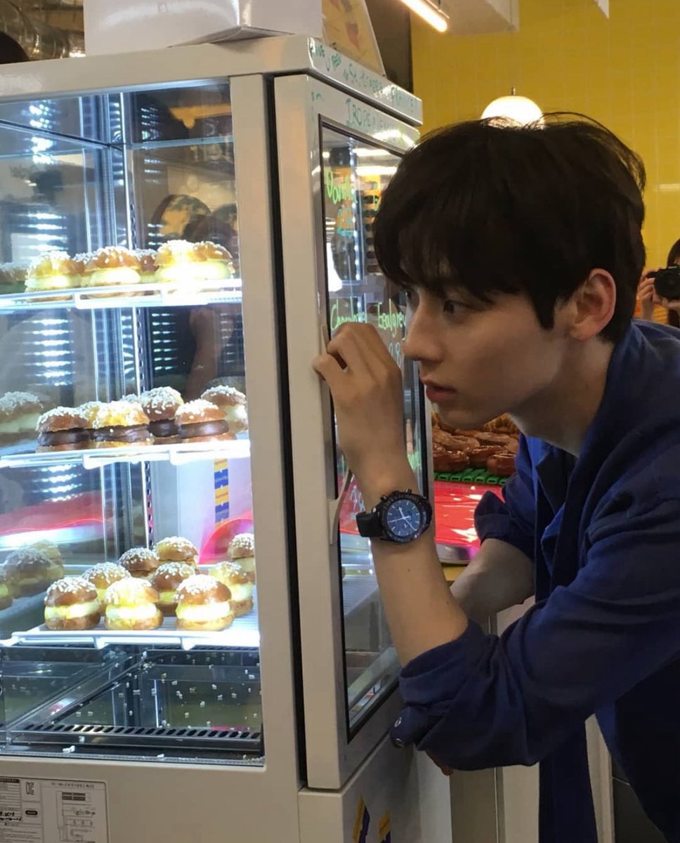mindue1Le's tweet photo. 황민현 얼굴 굿 https://t.co/yVNIlcIkFy