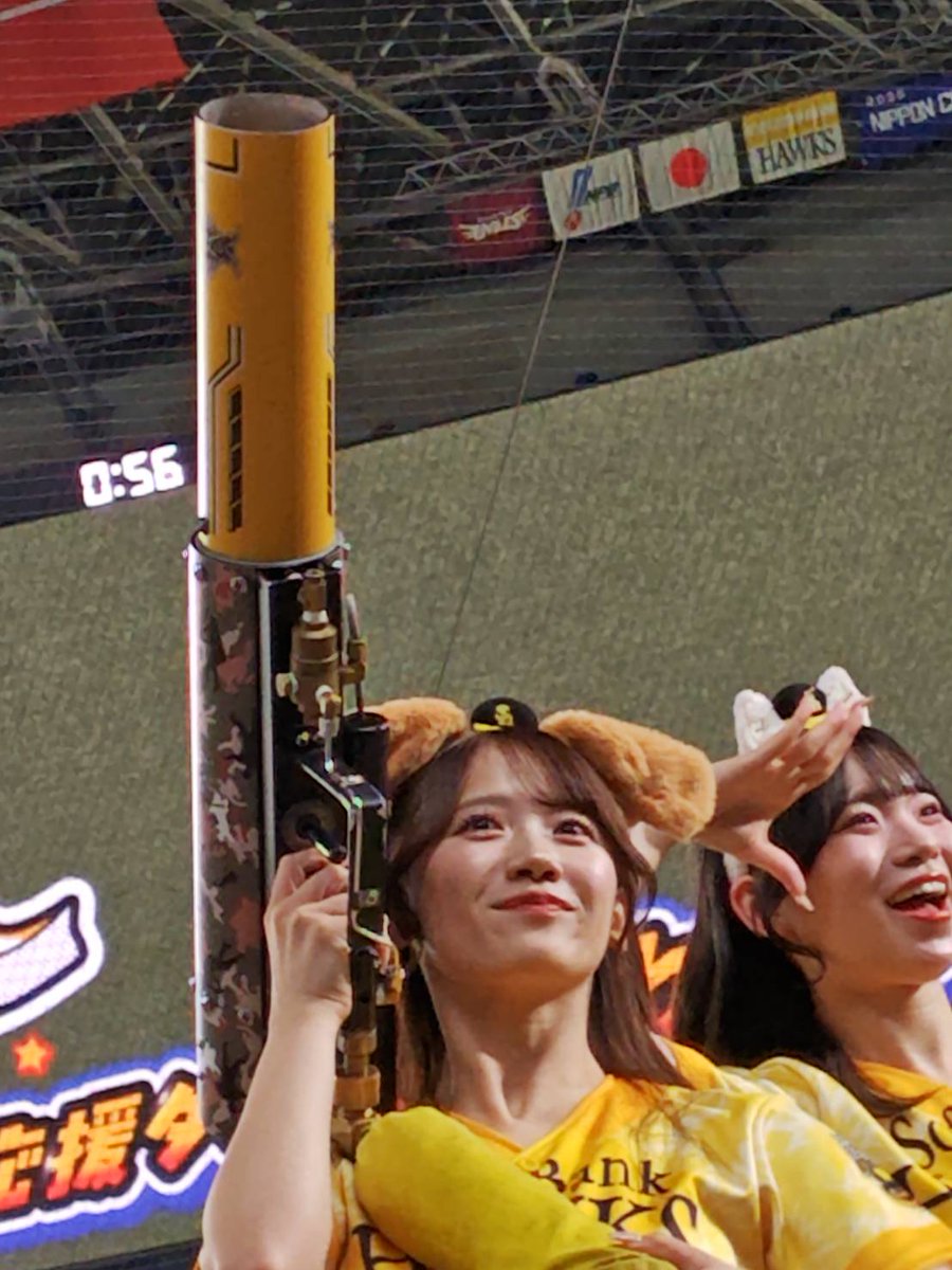 Waino_sh32's tweet image. #hawksHoneys
#Sou
本日はウチのおかんが「1塁側」に座ってまして⋯ハニーズにハマったみたいでwwwしかも「この娘👧が可愛い🎵🥰」とLINEが⋯😳やっぱり親子の感性は同じだったみたいで笑う😂😂😂