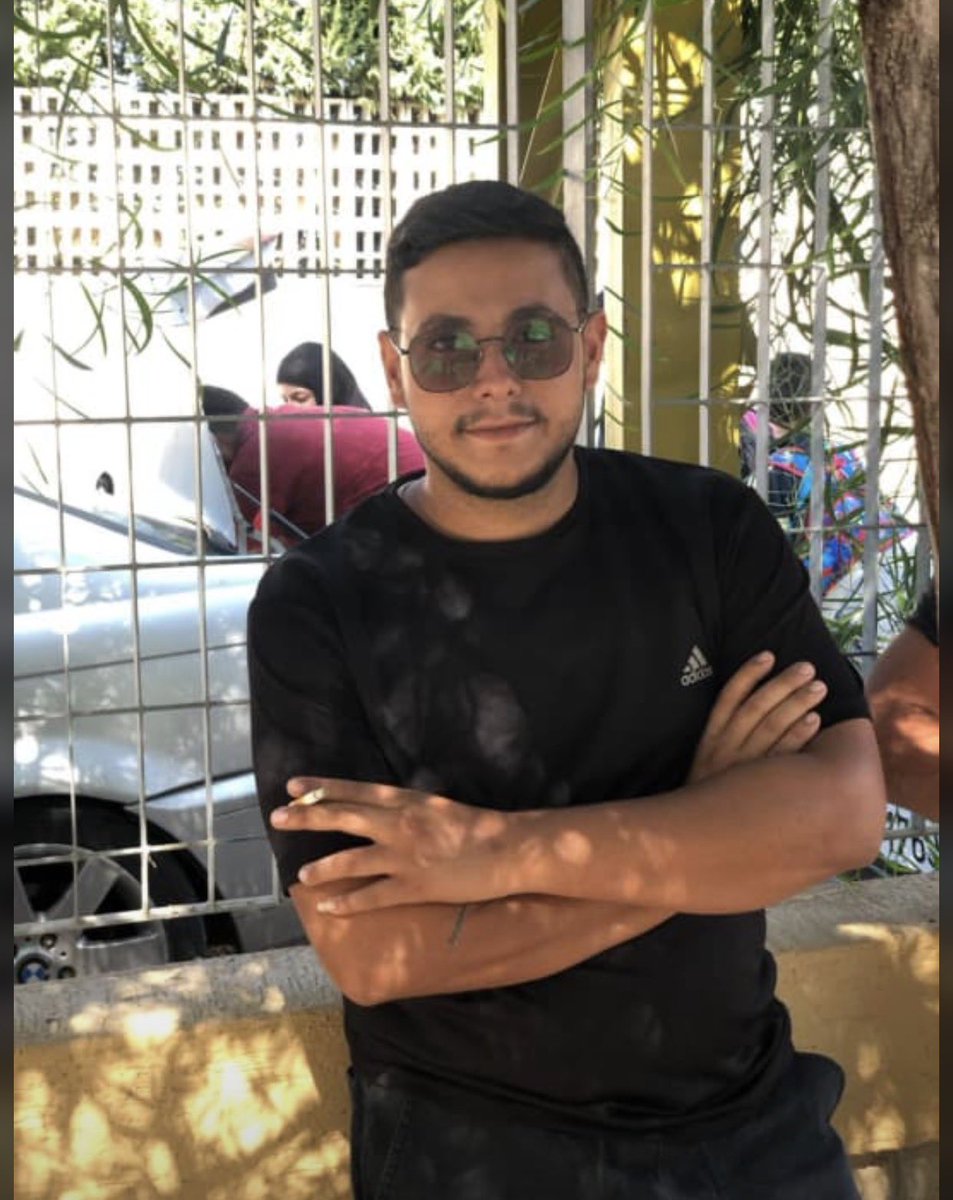 Adel tweet media