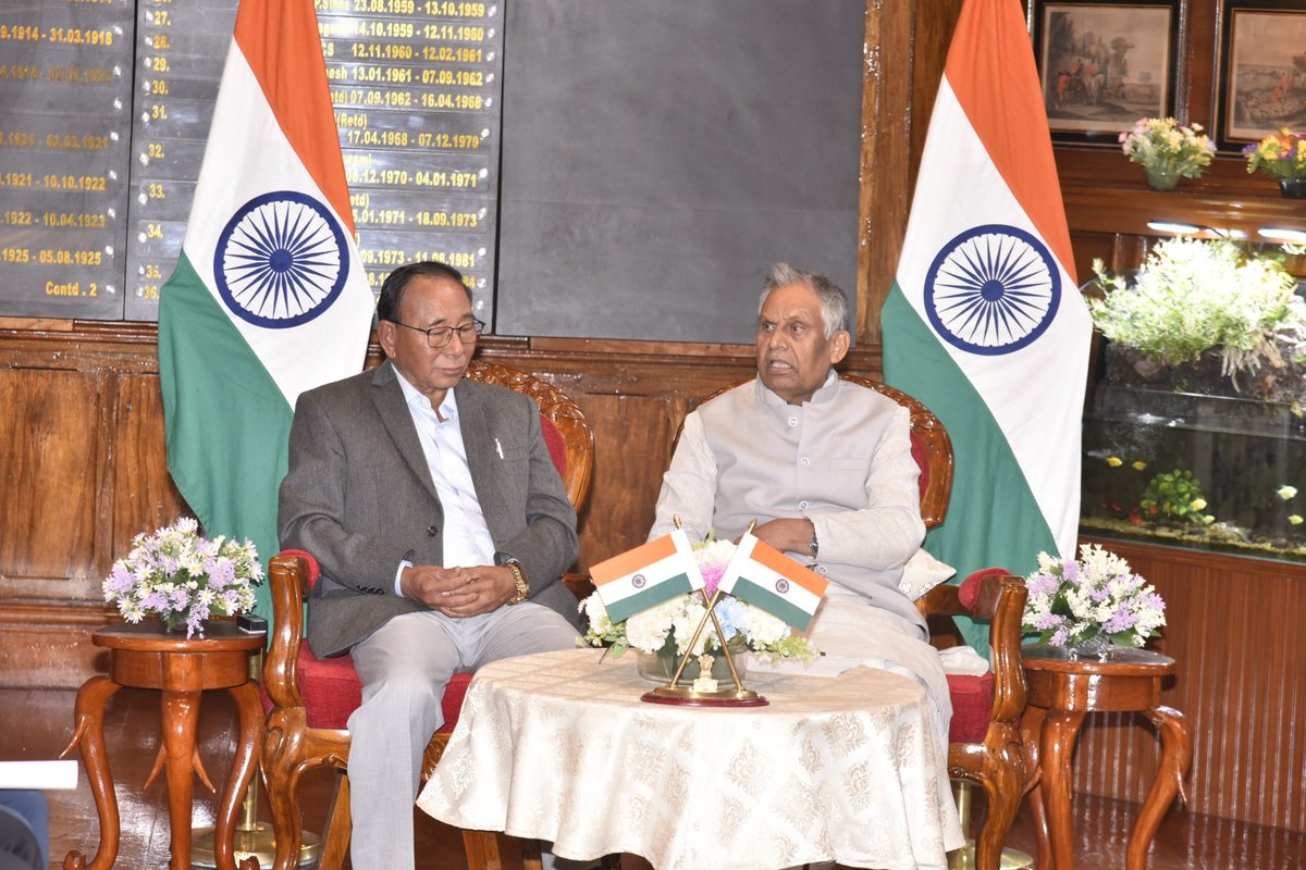 AtariVii's tweet photo. During his visit to Shillong, Hon'ble Minister of State for Agriculture &amp; Farmers' Welfare, Shri Ramnath Thakur, emphasized the need for _stronger convergence between State Agriculture Departments and ICAR institutes.#RamNathThakur #MoAFW #ICAR #Convergence#Shillong #ViksitBharat https://t.co/3b0B7KzzyW