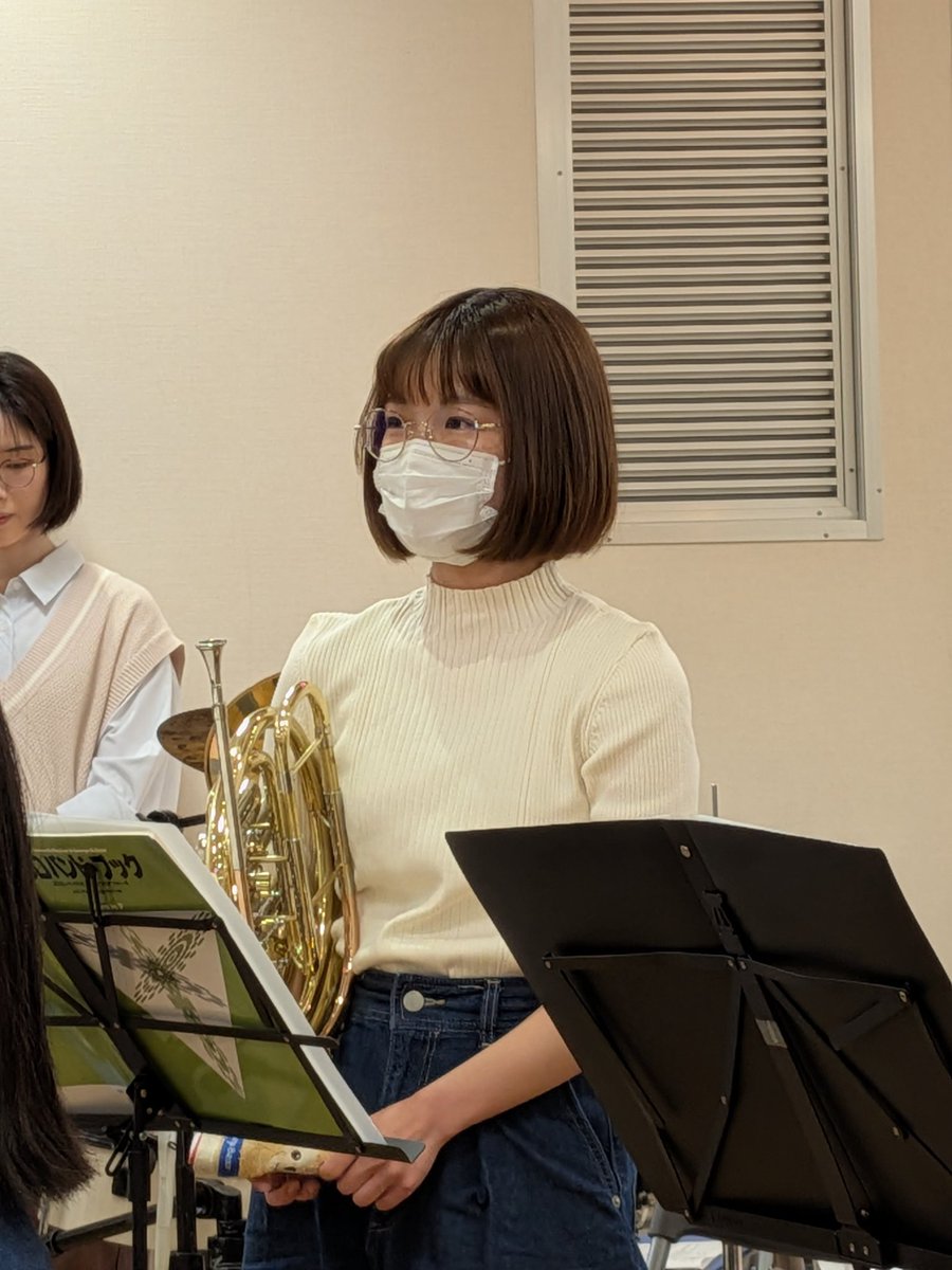 tocwo's tweet photo. 宣伝係です- ̗̀📢
5月2日(土)の全体練習は、
全曲通して、永見先生にご指導いただきました！

演奏後は、振り返って細かいところを詰めました✨
全体練習も残す所、後2回！
いい演奏をお届けできるよう、完成度を高めていきます😊

#とだ市民吹奏楽団 #tocwo
#吹奏楽 #吹奏楽団
#埼玉県戸田市 #戸田 https://t.co/Z0Y1ZonGZT