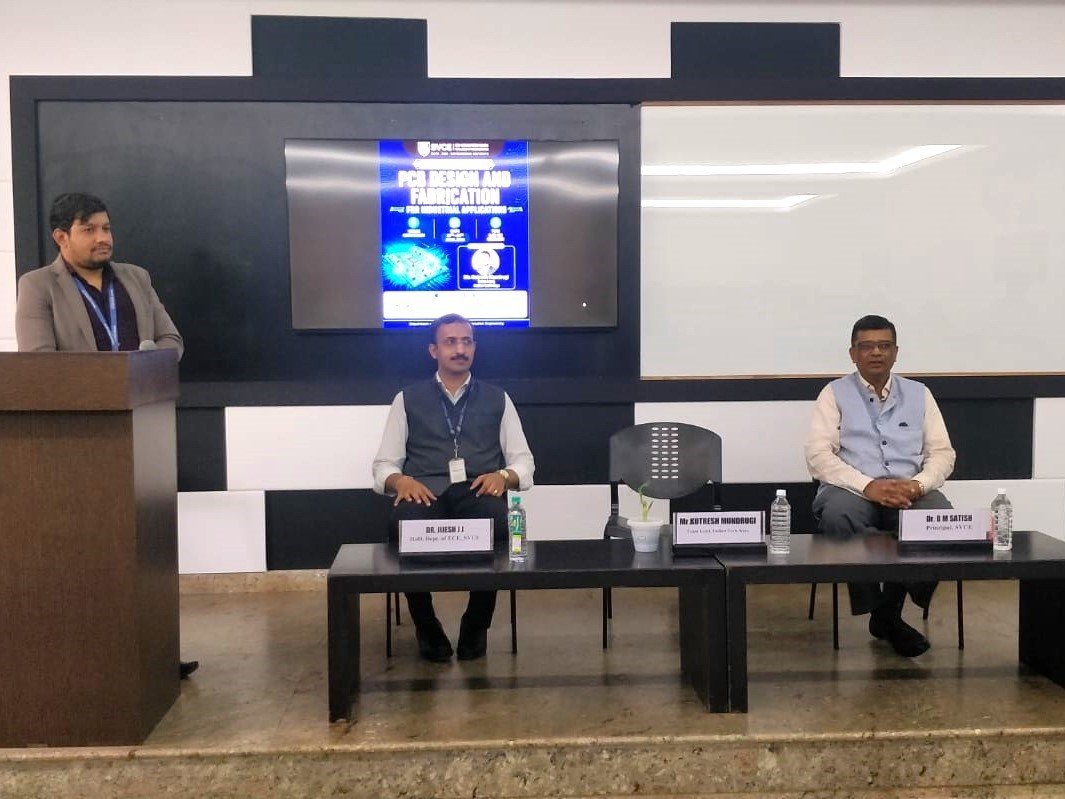 SvceBengaluru's tweet image. Empowering innovation through practical learning!
SVCE Autonomous, Bengaluru organized a workshop on “PCB Design and Fabrication for Industrial Applications” from 27 -  30, April 2026.
Expert: Kotresh Mundrugi, Tech Lead, Indian Tech Keys.
#SVCEBengaluru #IndianTechKeys #ECE #PCB