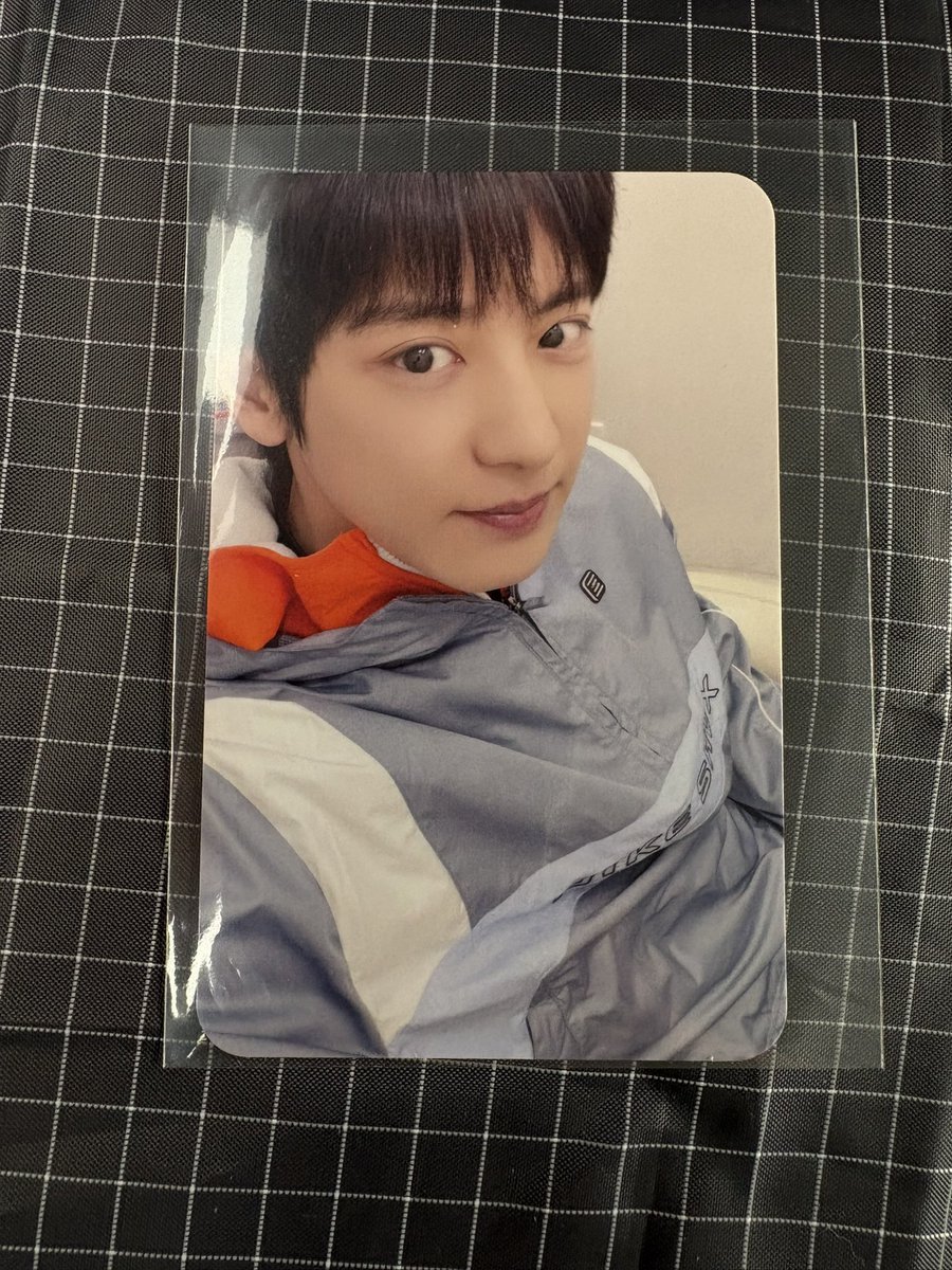 dcx1013's tweet photo. EXO PLANET#6 EXhOrizon JAPAN
CD購入特典　トレカ

譲 : チャニョル
求 : ディオ　ギョンス

本日、または明日会場での手渡し希望です。
お気軽にお声かけください🙇‍♀️ https://t.co/lr47YZZi7r