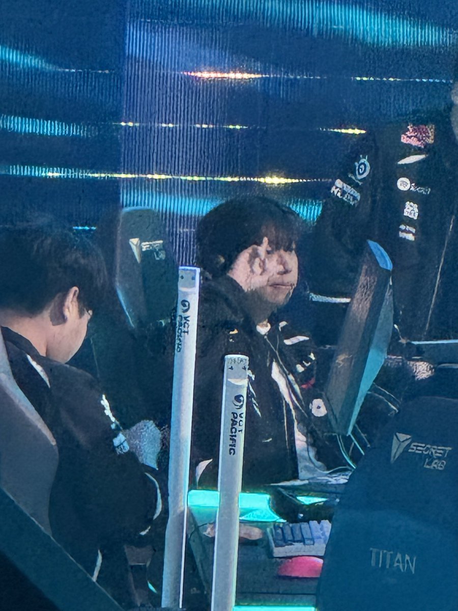 감구 tweet media