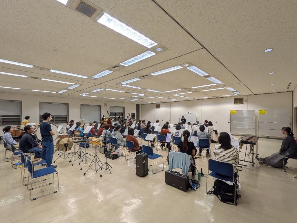 aisaiwind's tweet photo. 5月の団員募集を更新✨愛オケでは現在イングリッシュホルン、B♭クラリネット、バスクラリネット、バリトンサックス、ホルン、チューバを大募集中です！新年度新しいこと始めませんか？ご連絡お待ちしております🤲

#吹奏楽　#団員募集　#楽器　#音楽　#愛西 https://t.co/BpdTdJT3kc