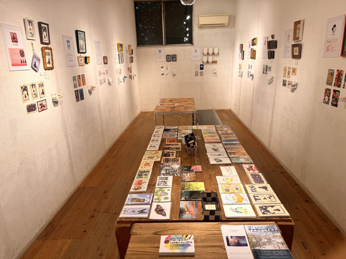 yconn0's tweet photo. 【ポストカードアート展2026】
とても素敵に展示していただきました✨🦊✨

18時頃まで在廊予定です。
お近くにお越しの際はぜひお立ち寄りください〜＊

Cafe Slow Gallery（国分寺） 5/1(金)〜5/5(火) 11:00-18:00
@beecafe_gallery
#ポストカードアート展2026 https://t.co/kUbvg22YQX