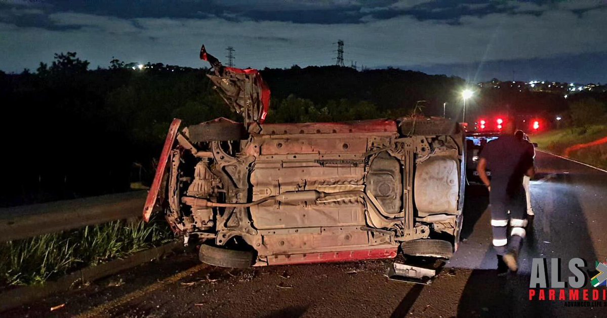 _ArriveAlive's tweet image. Two Killed in Durban Crash

arrr.co.za/6VrMK

#ArriveAlive #RoadSafety @AlsParamedics