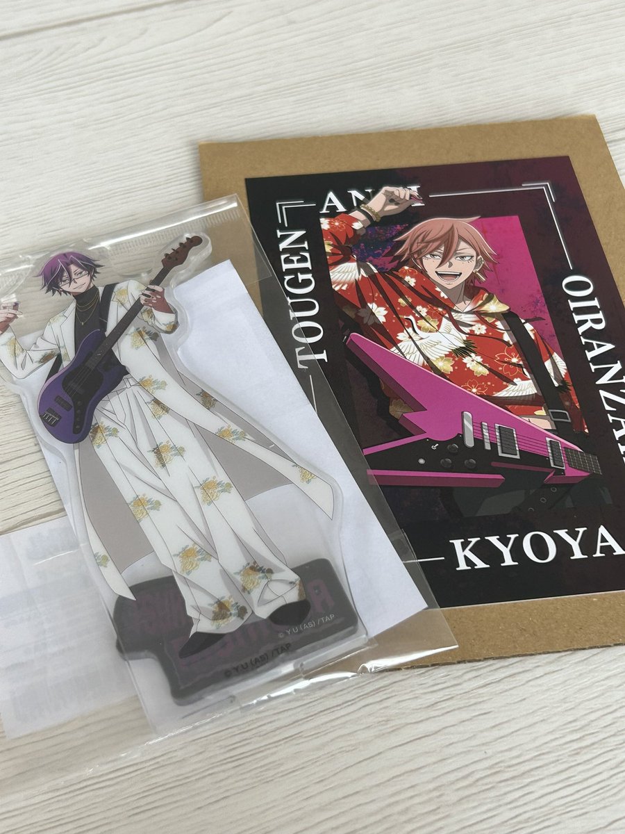 キラ tweet media